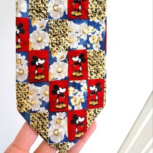 Disney Mickey Mouse Floral Tie